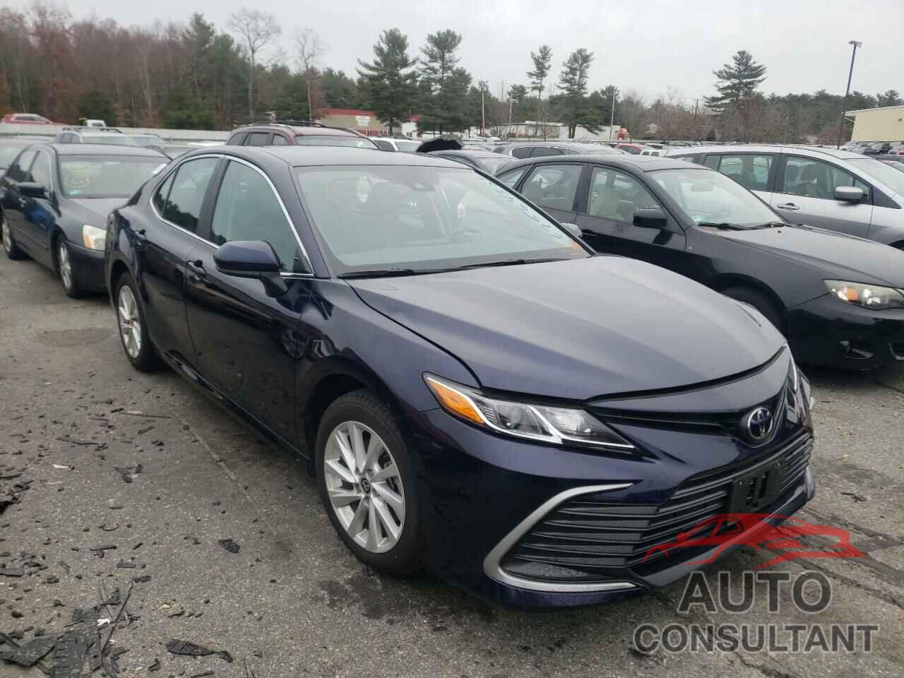 TOYOTA CAMRY 2021 - 4T1C11BK7MU021808