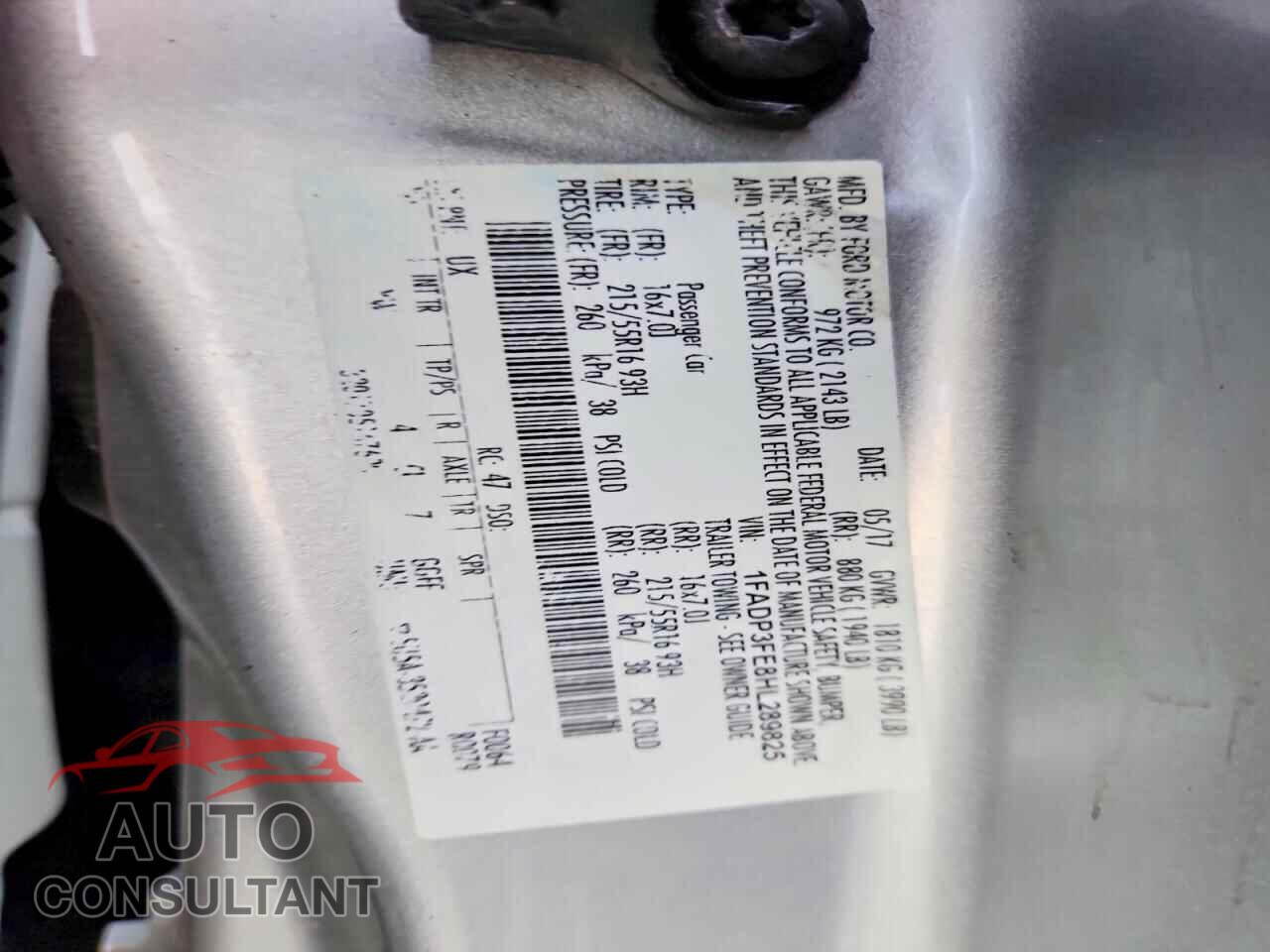FORD FOCUS 2017 - 1FADP3FE8HL289825