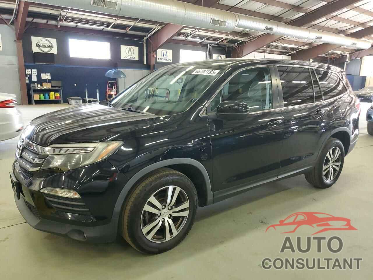 HONDA PILOT 2018 - 5FNYF6H33JB066869