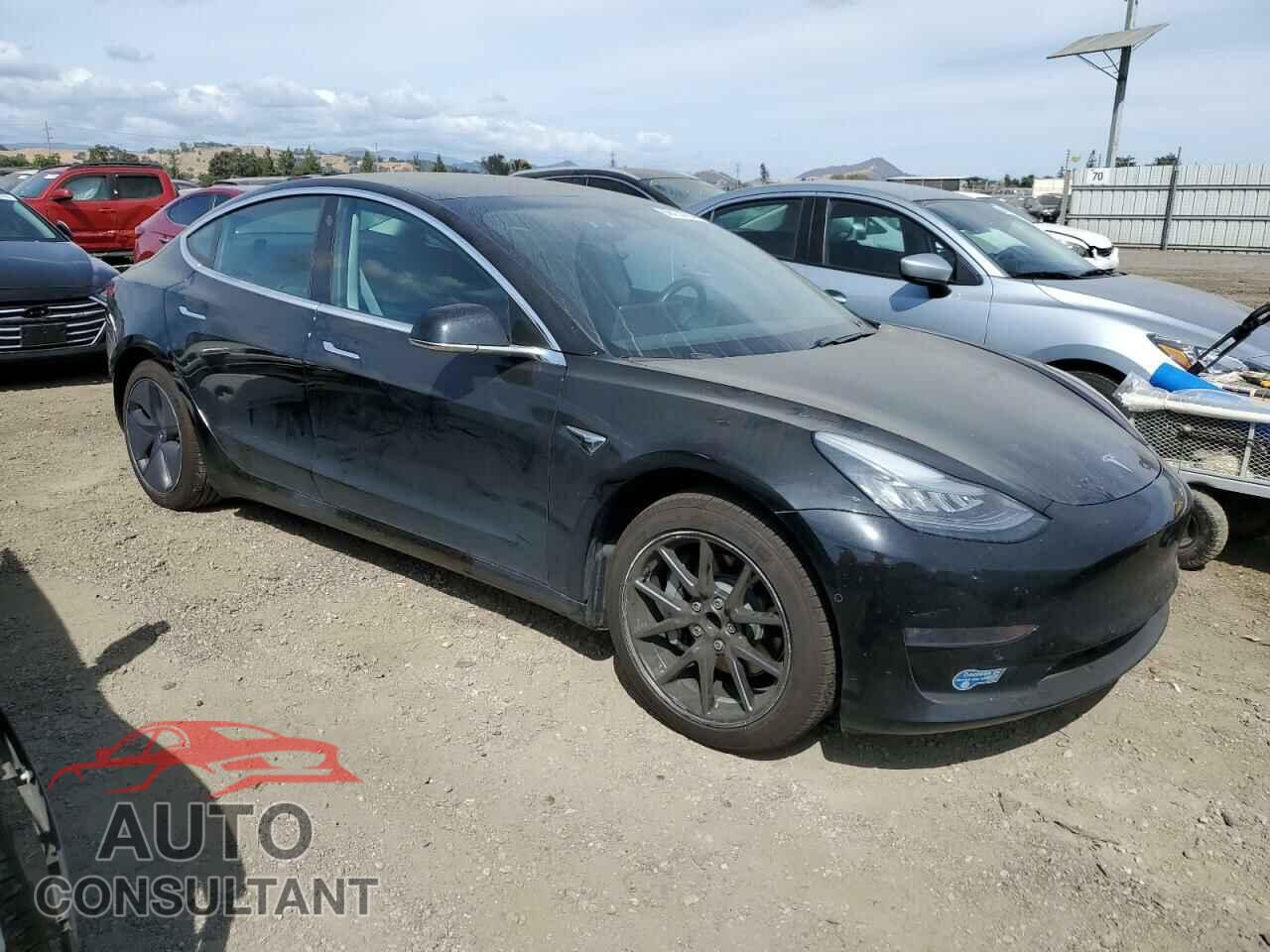 TESLA MODEL 3 2019 - 5YJ3E1EA7KF361784