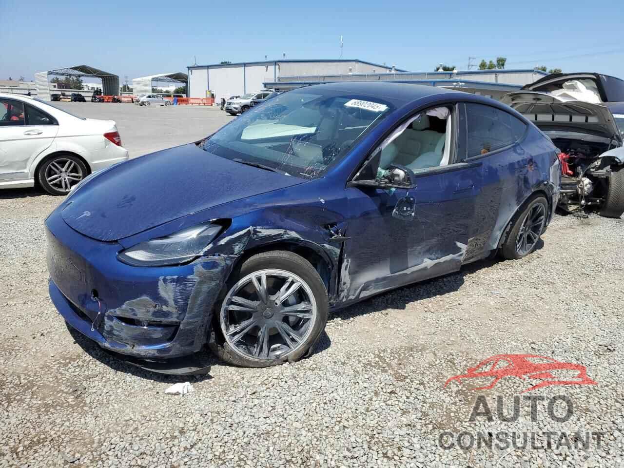 TESLA MODEL Y 2023 - 7SAYGDEE4PF881987