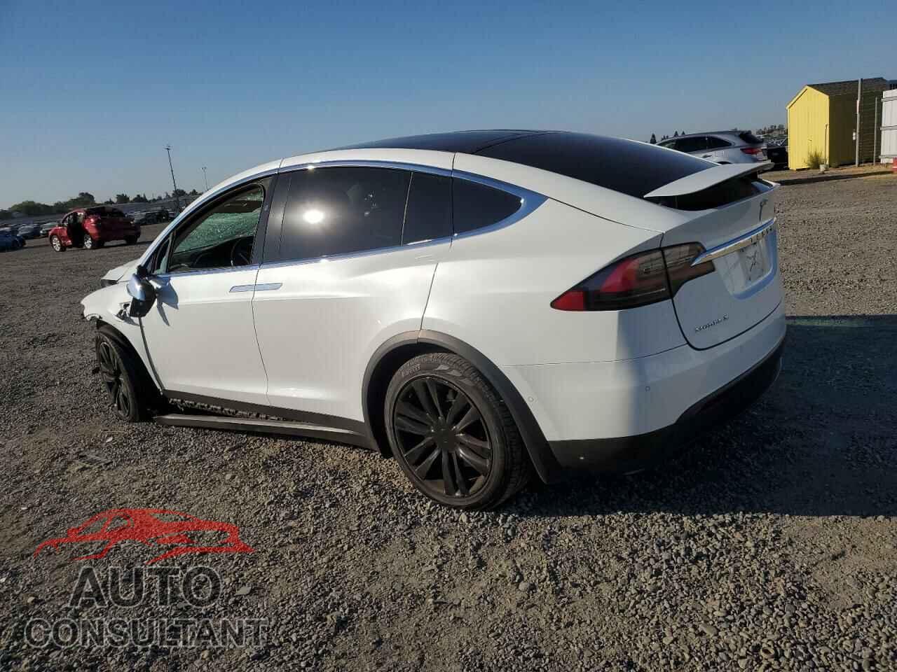 TESLA MODEL X 2017 - 5YJXCAE22HF041510