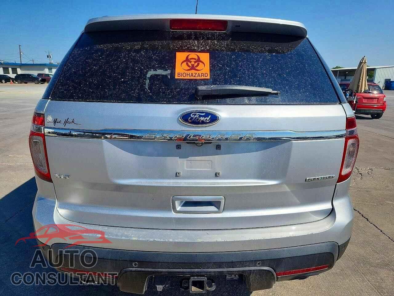 FORD EXPLORER 2015 - 1FM5K7D89FGA01460