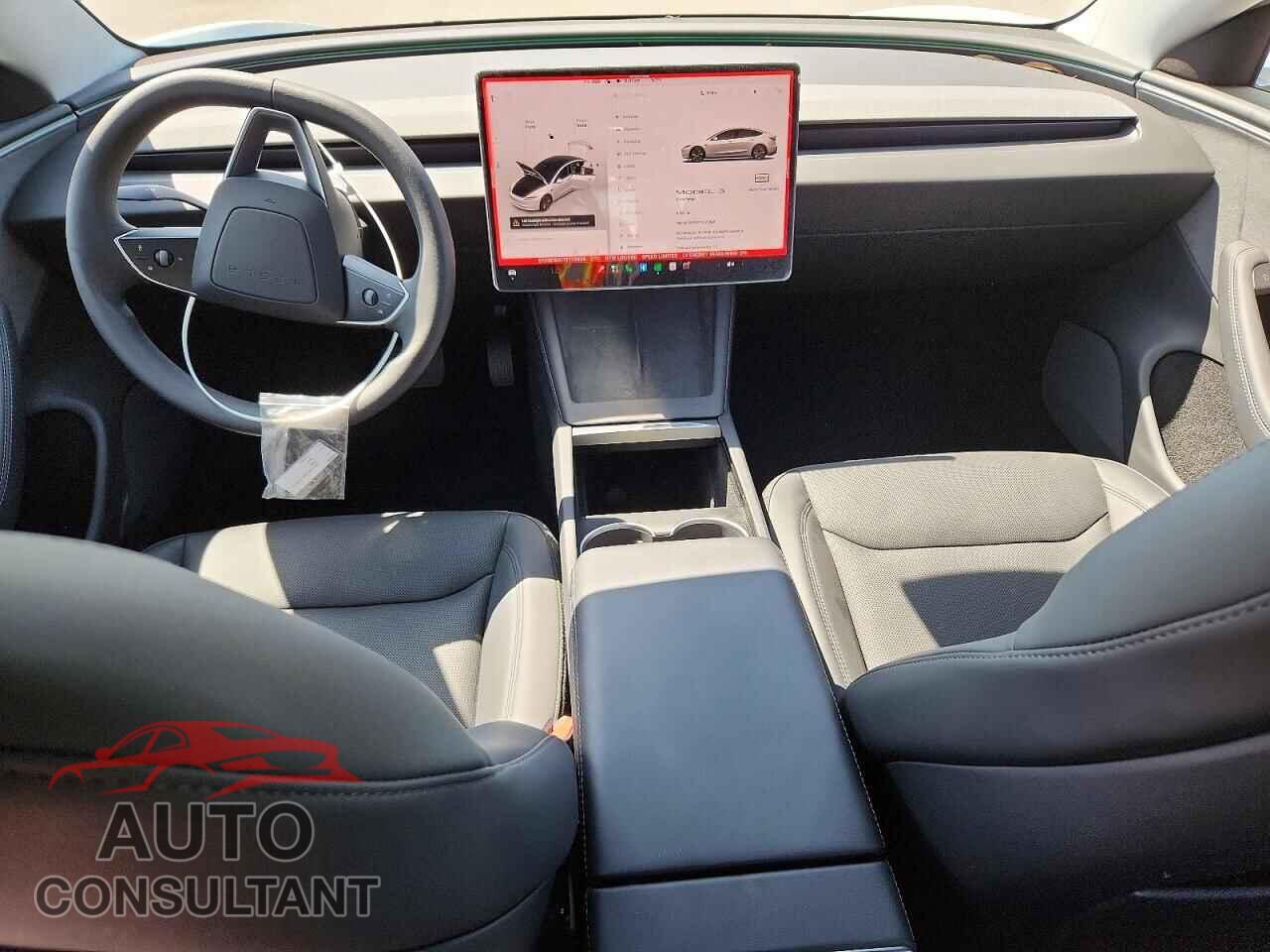 TESLA MODEL 3 2026 - 5YJ3E1EA1TF173926