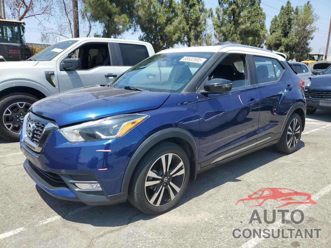 NISSAN KICKS 2018 - 3N1CP5CU8JL511676