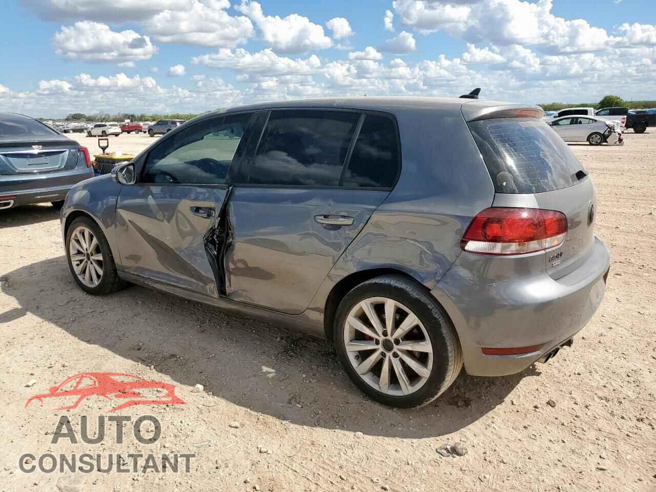 VOLKSWAGEN GOLF 2013 - WVWDM7AJ7DW024255
