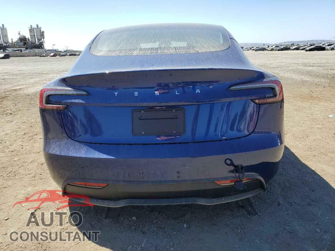 TESLA MODEL 3 2024 - 5YJ3E1EA6RF770966