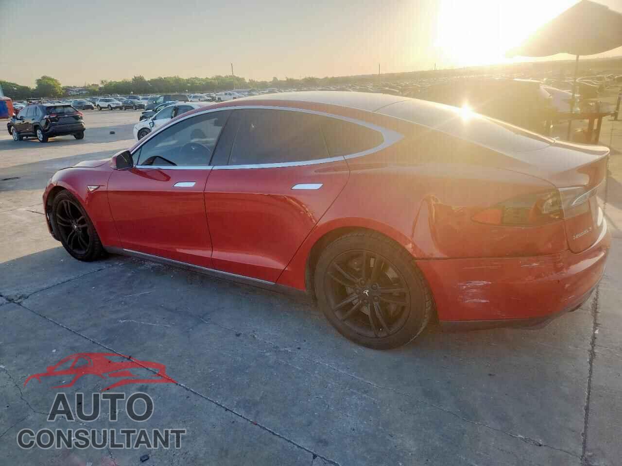 TESLA MODEL S 2015 - 5YJSA1S20FF095955