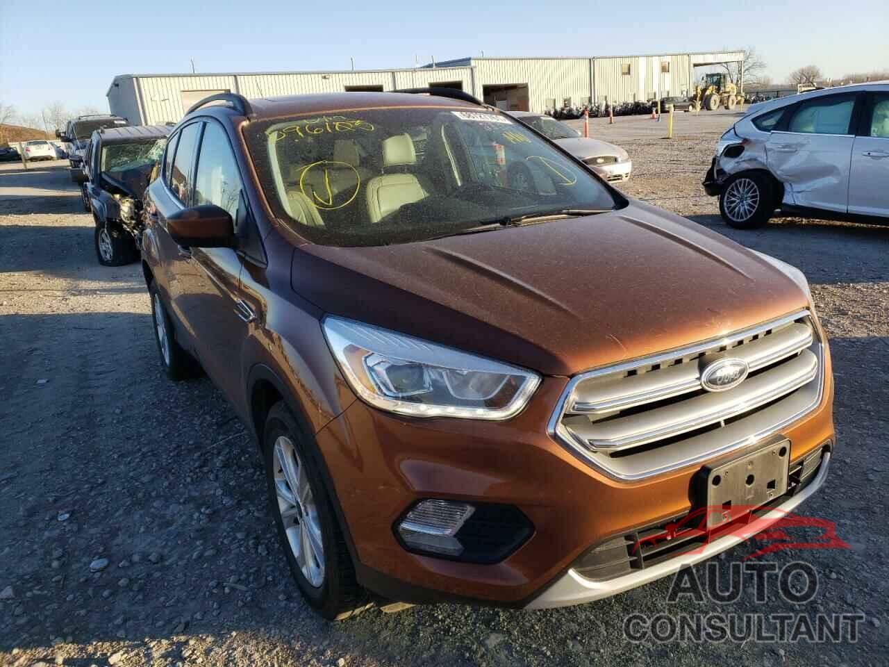 FORD ESCAPE 2017 - 1FMCU9G94HUD96105