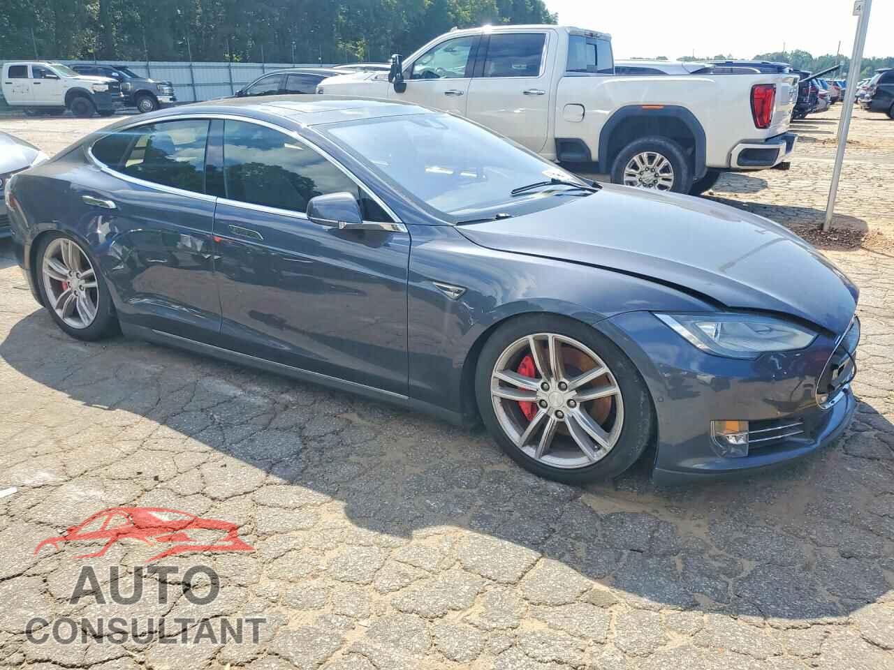 TESLA MODEL S 2016 - 5YJSA1E47GF115858
