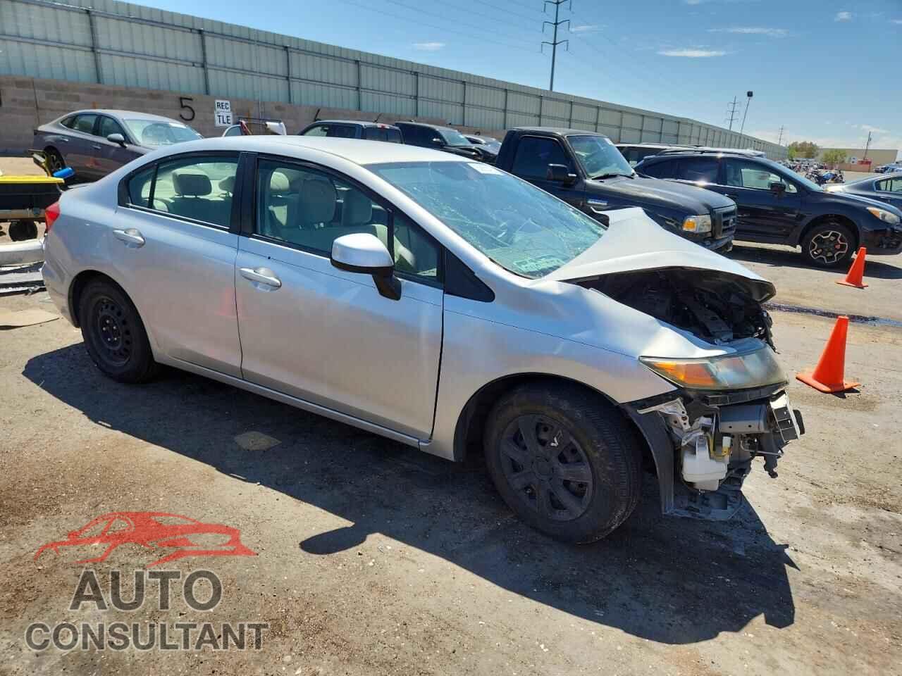 HONDA CIVIC 2012 - 2HGFB2E59CH565742