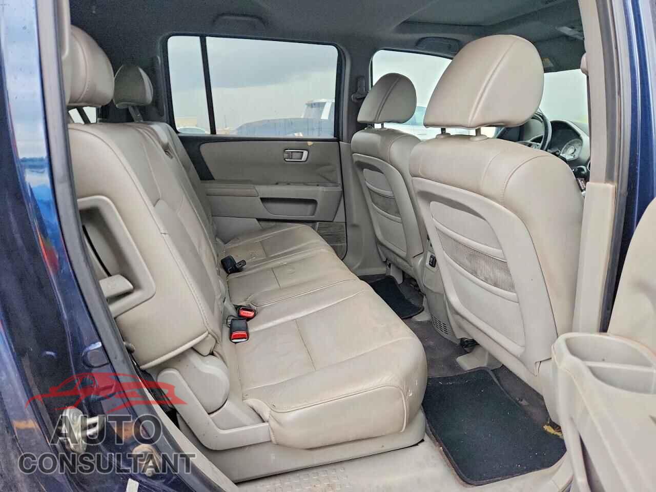 HONDA PILOT 2011 - 5FNYF3H71BB002266