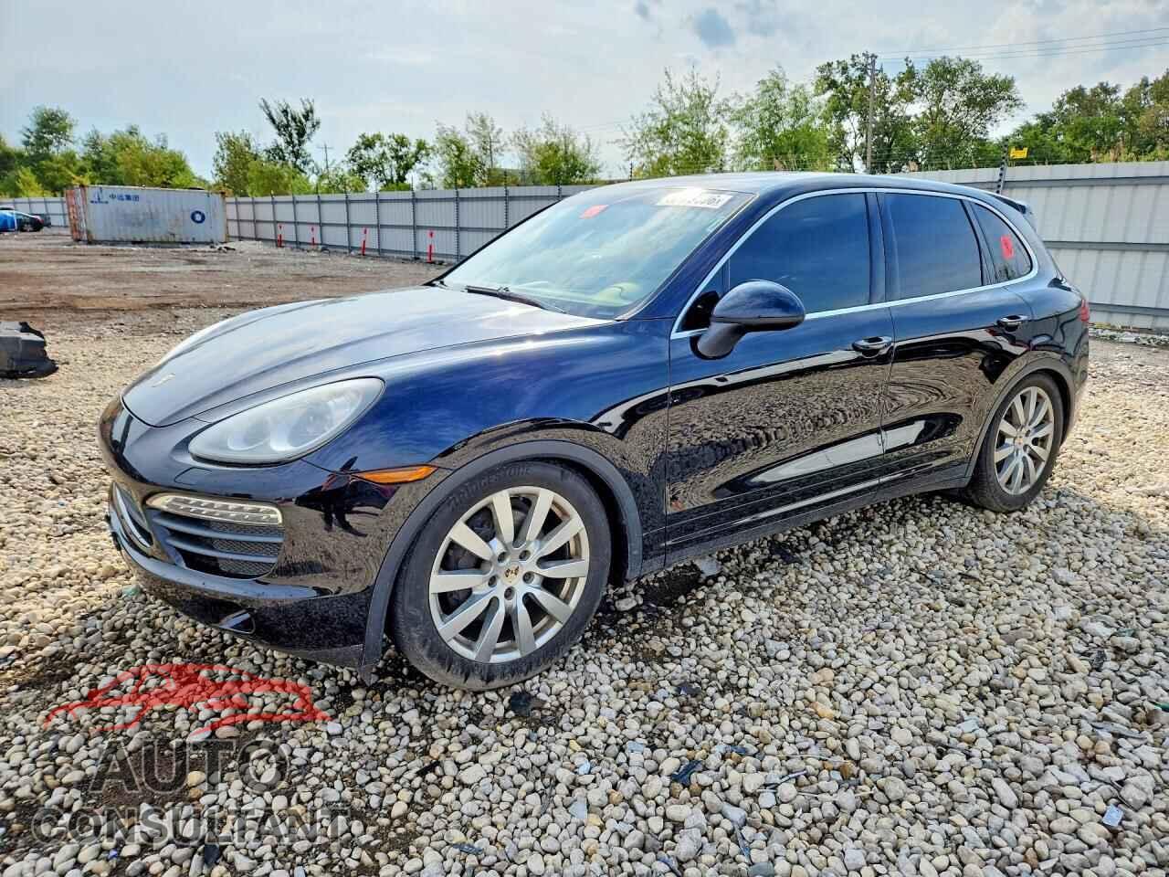 PORSCHE CAYENNE 2013 - WP1AB2A24DLA84112