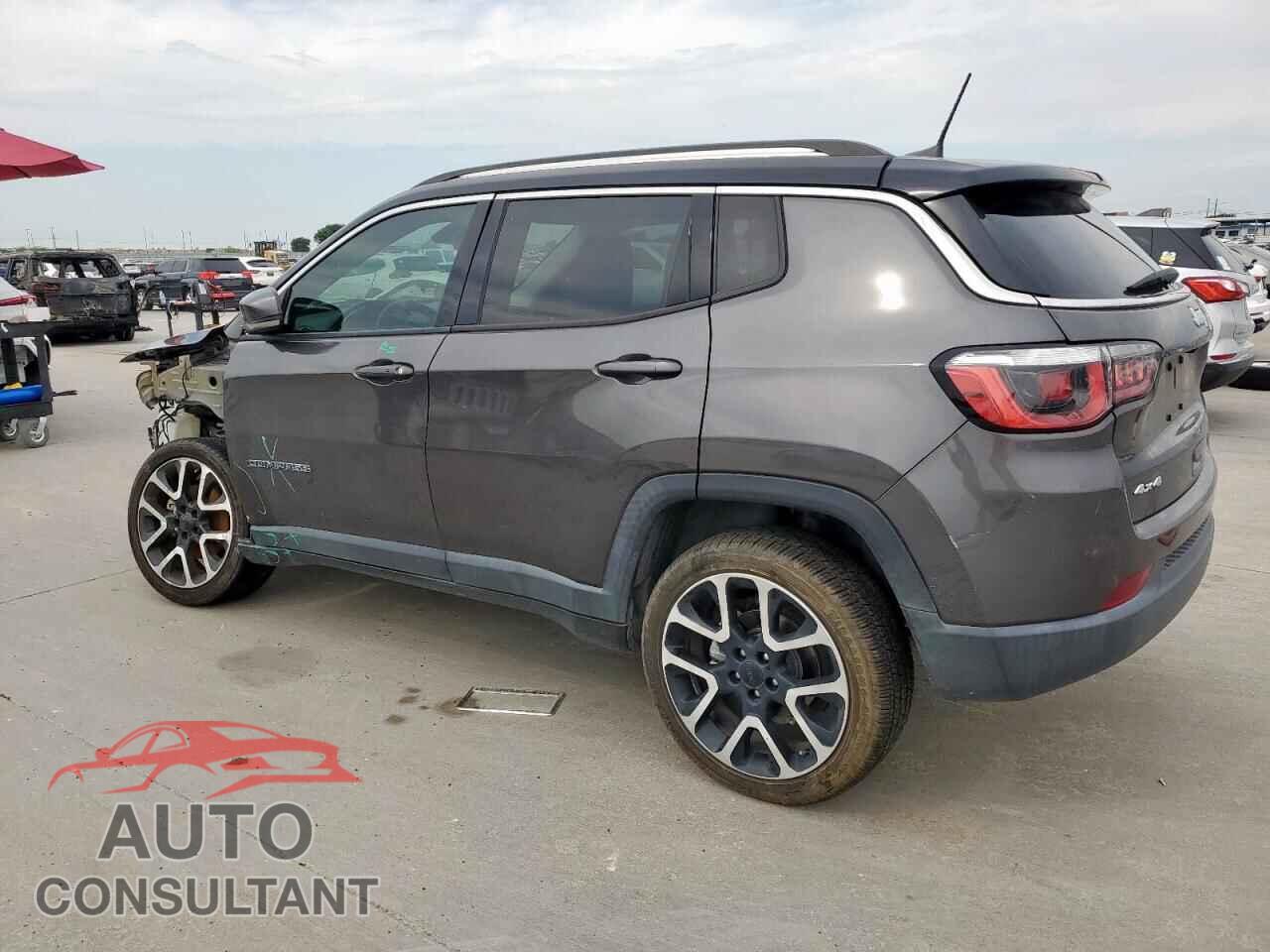 JEEP COMPASS 2018 - 3C4NJDCB3JT115249