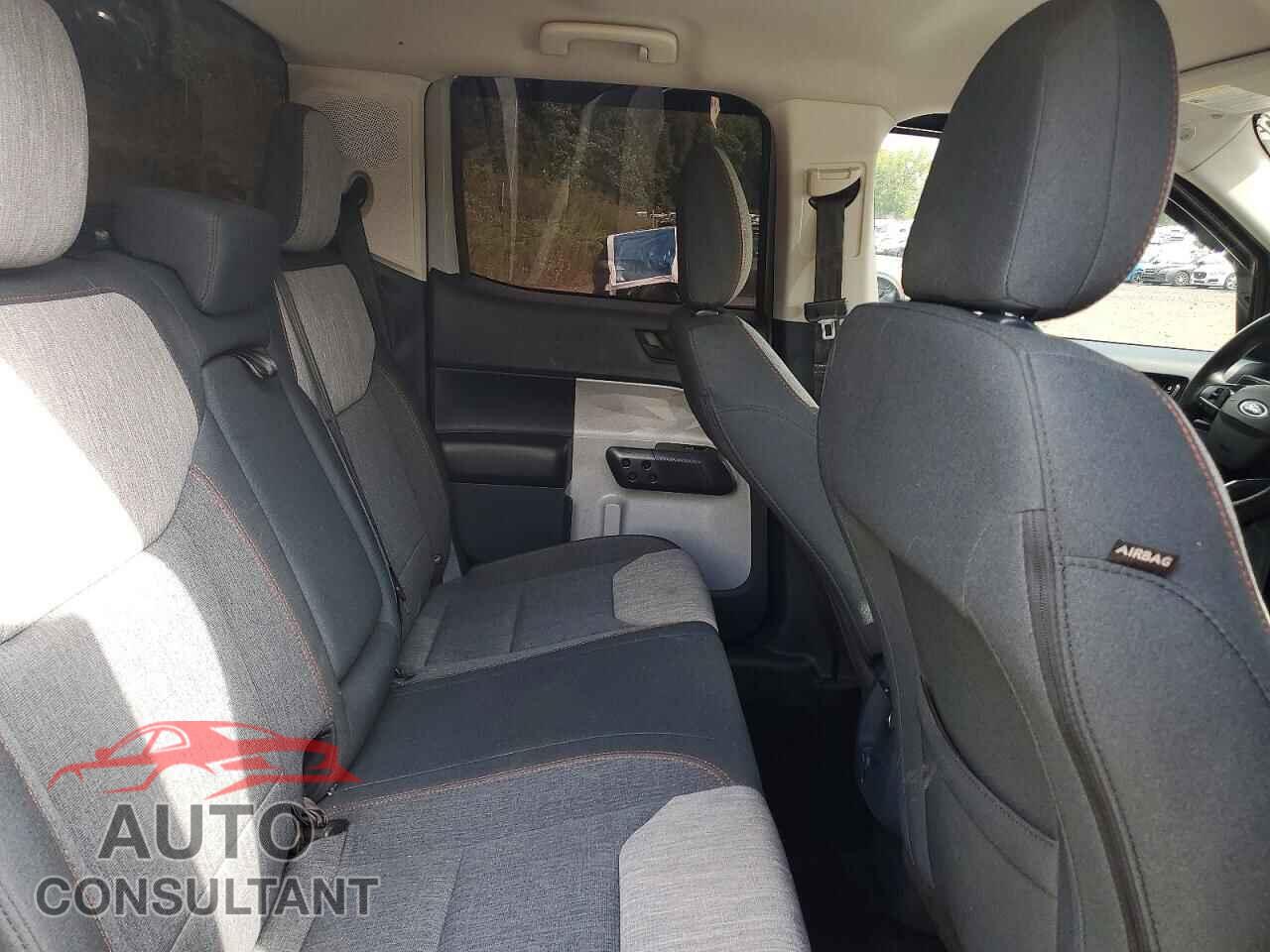 FORD MAVERICK 2023 - 3FTTW8E3XPRA16469
