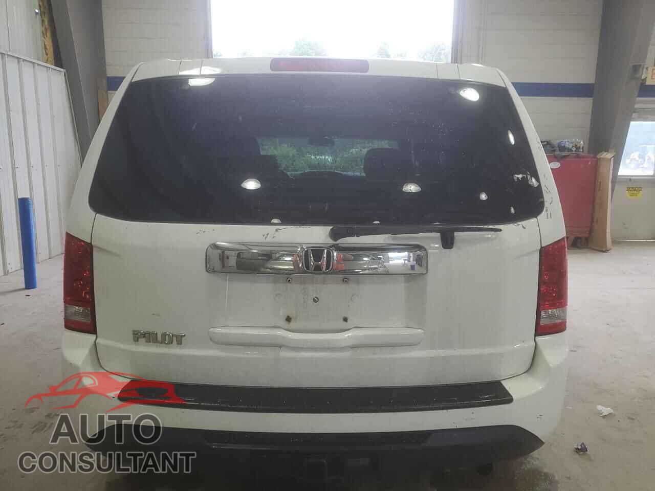 HONDA PILOT 2012 - 5FNYF3H21CB026380