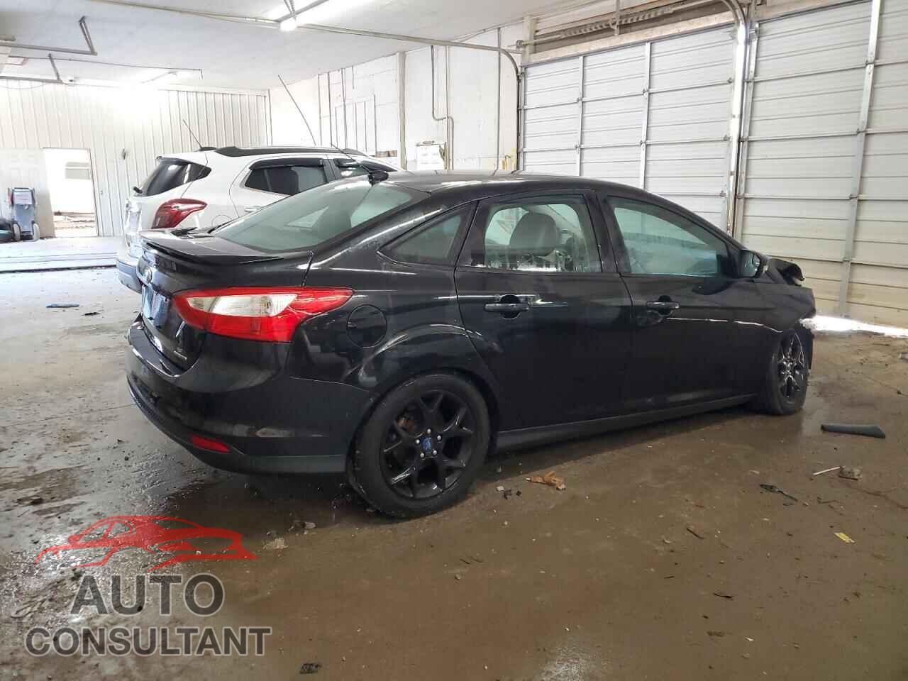 FORD FOCUS 2014 - 1FADP3F22EL296464
