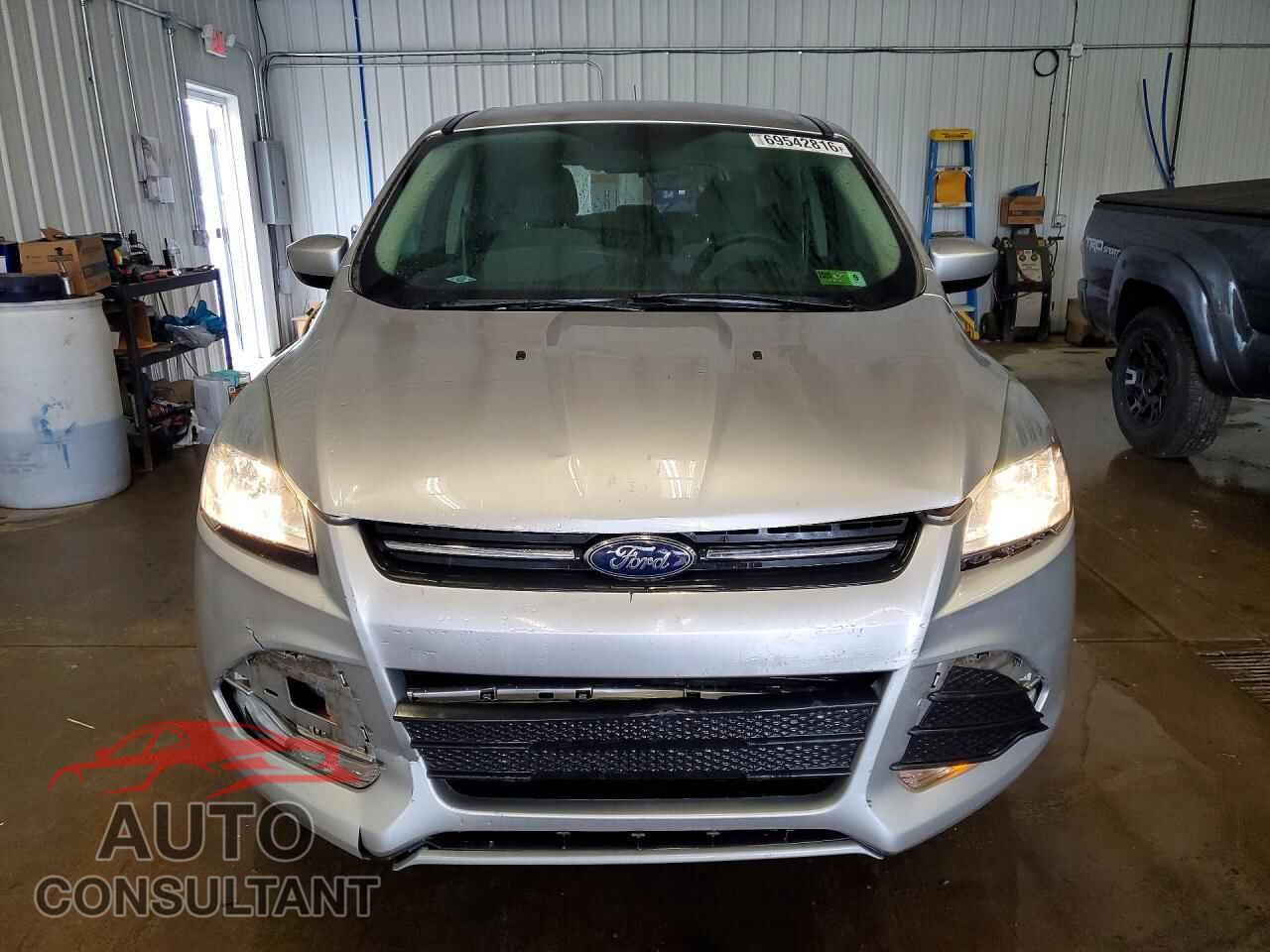 FORD ESCAPE 2015 - 1FMCU9GX2FUC62740