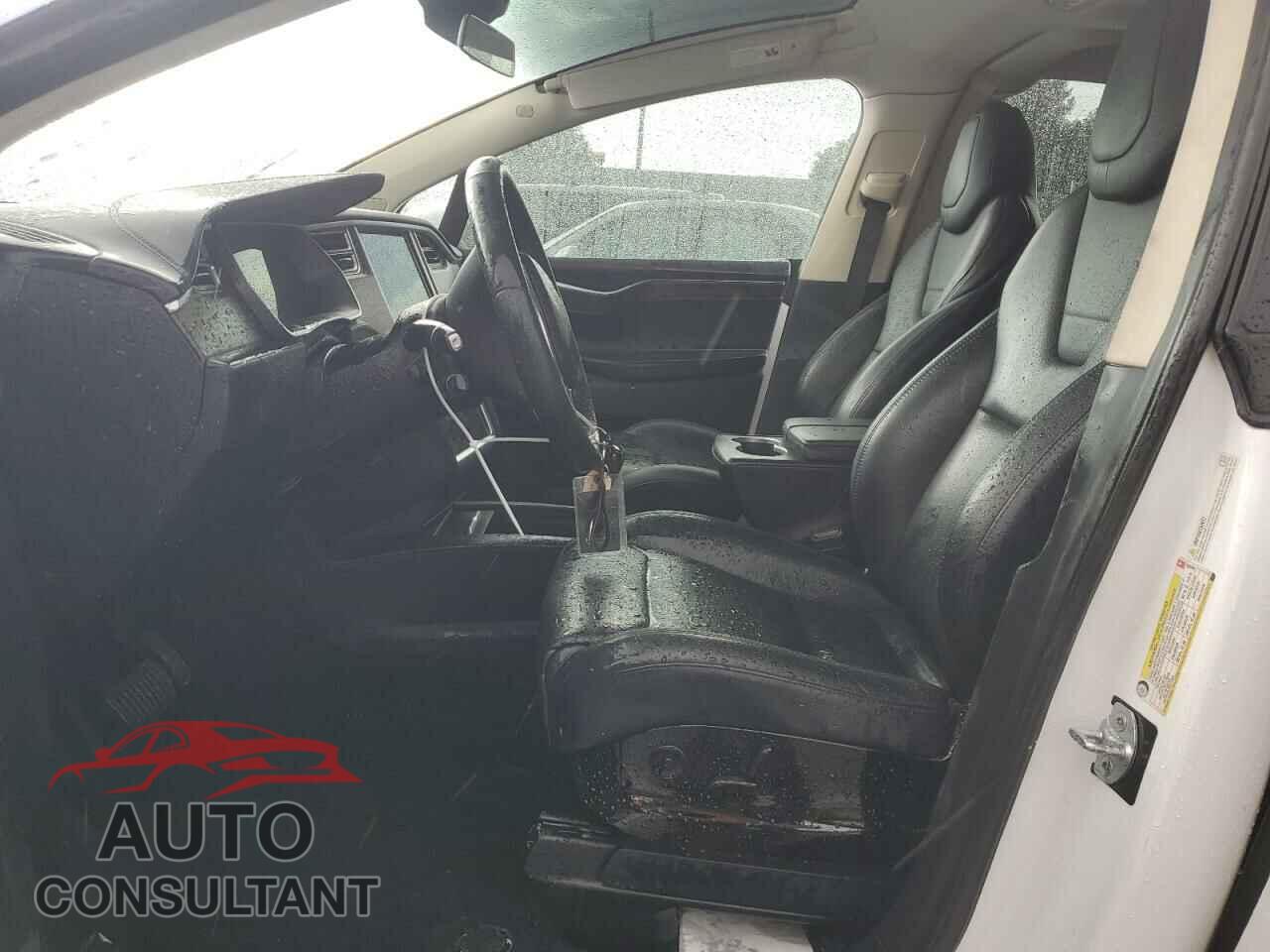 TESLA MODEL X 2016 - 5YJXCBE20GF005299