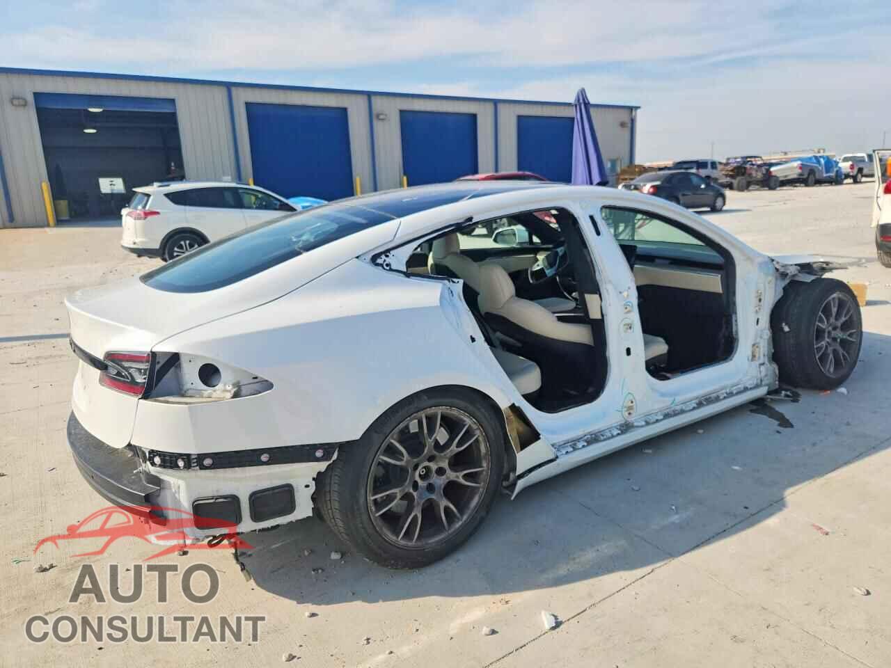 TESLA MODEL S 2022 - 5YJSA1E50NF459277