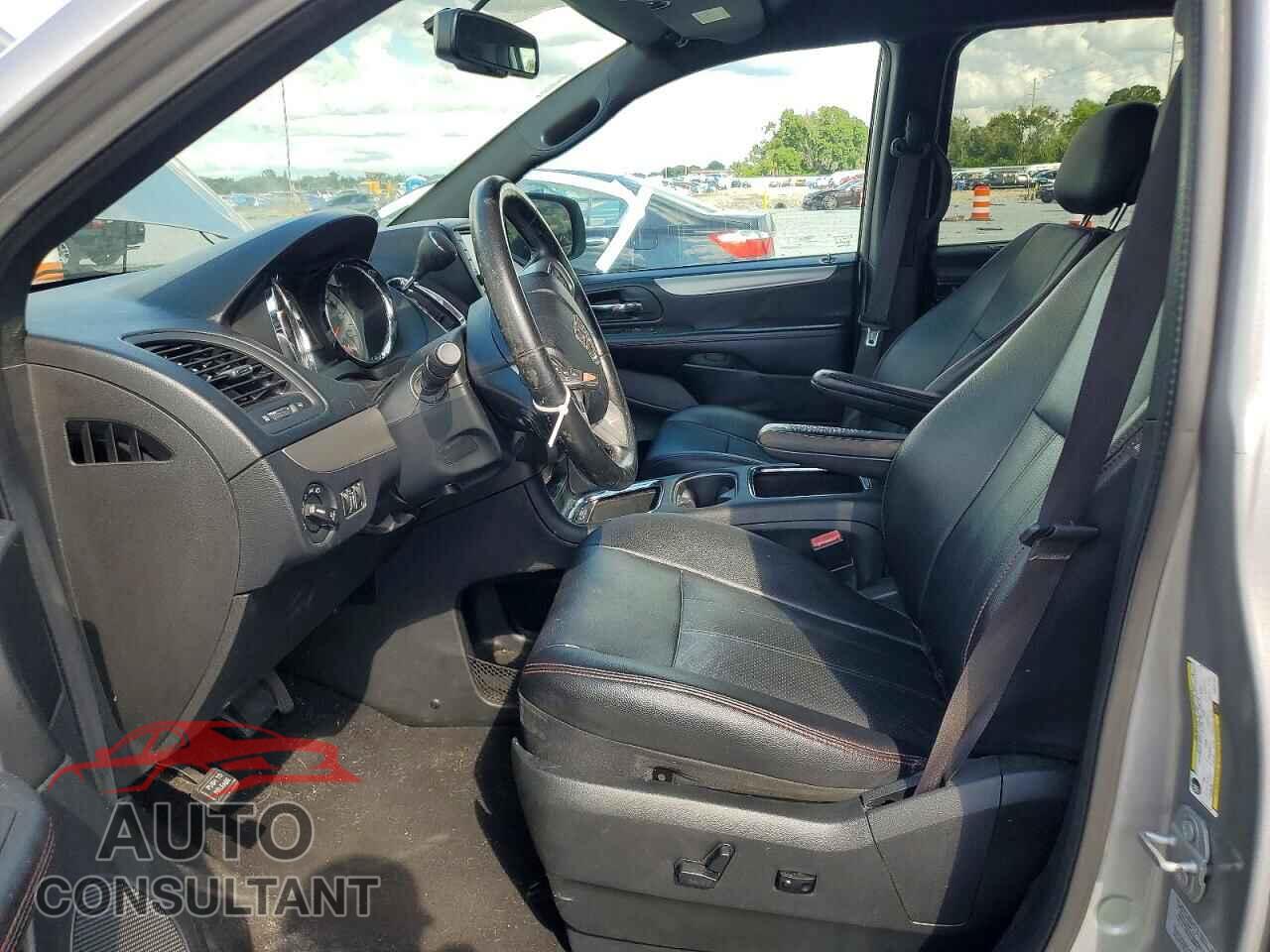 DODGE CARAVAN 2017 - 2C4RDGEG1HR697464