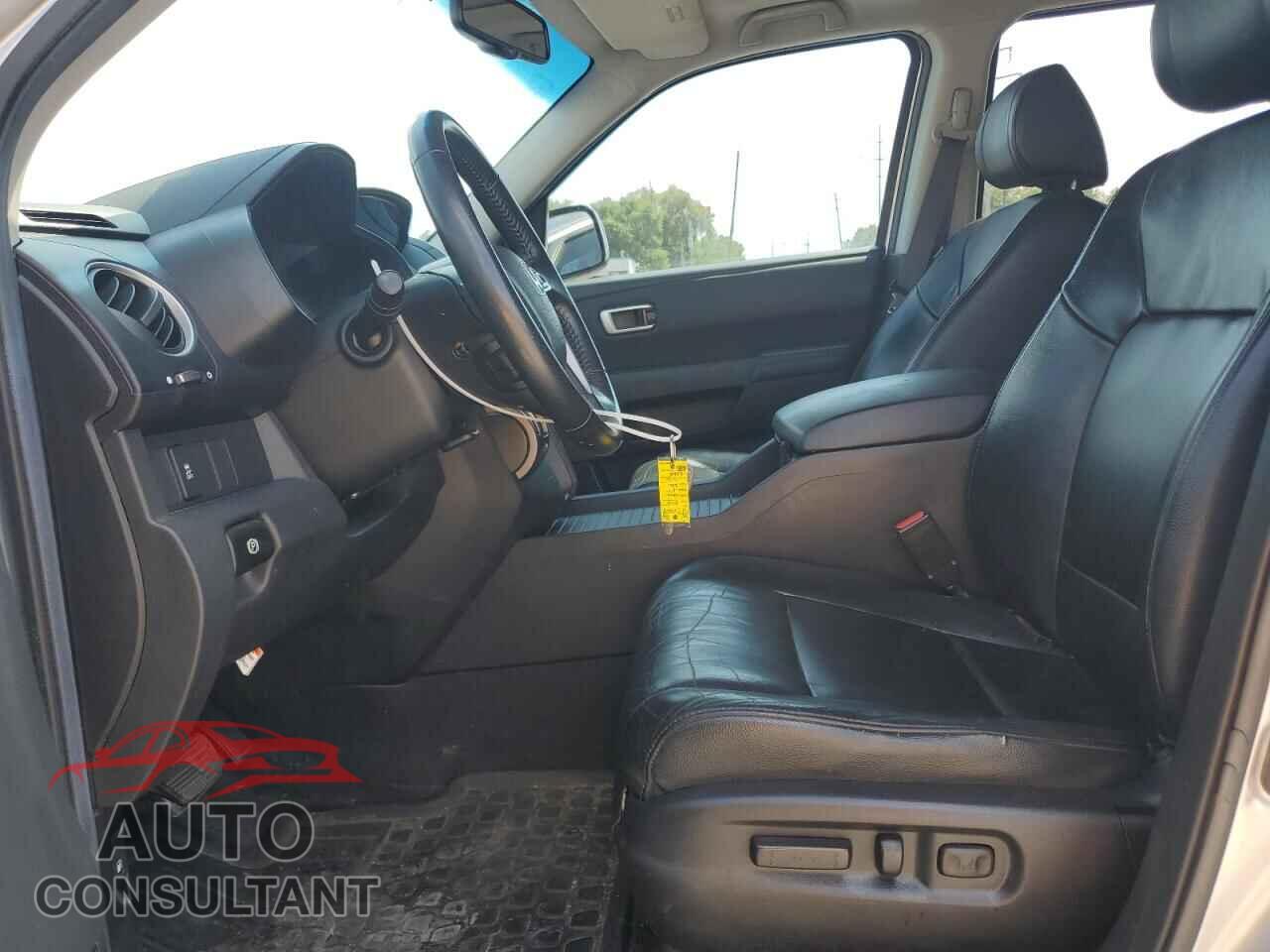 HONDA PILOT 2012 - 5FNYF4H50CB034115