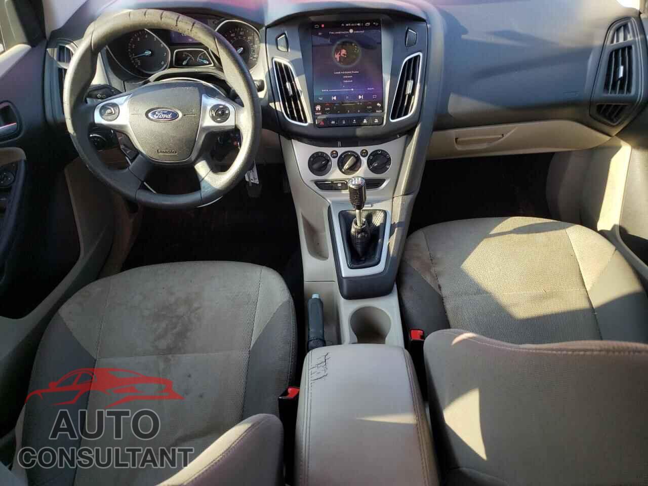 FORD FOCUS 2014 - 1FADP3F23EL202849