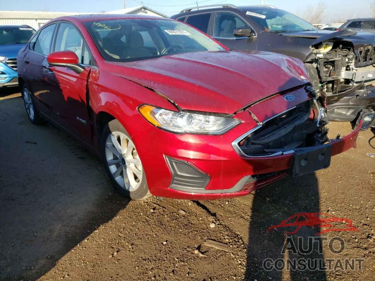 FORD FUSION 2019 - 3FA6P0LU4KR113124