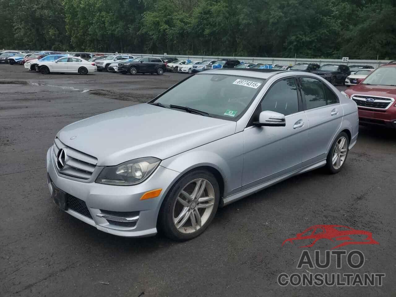 MERCEDES-BENZ C-CLASS 2013 - WDDGF8AB1DR294947