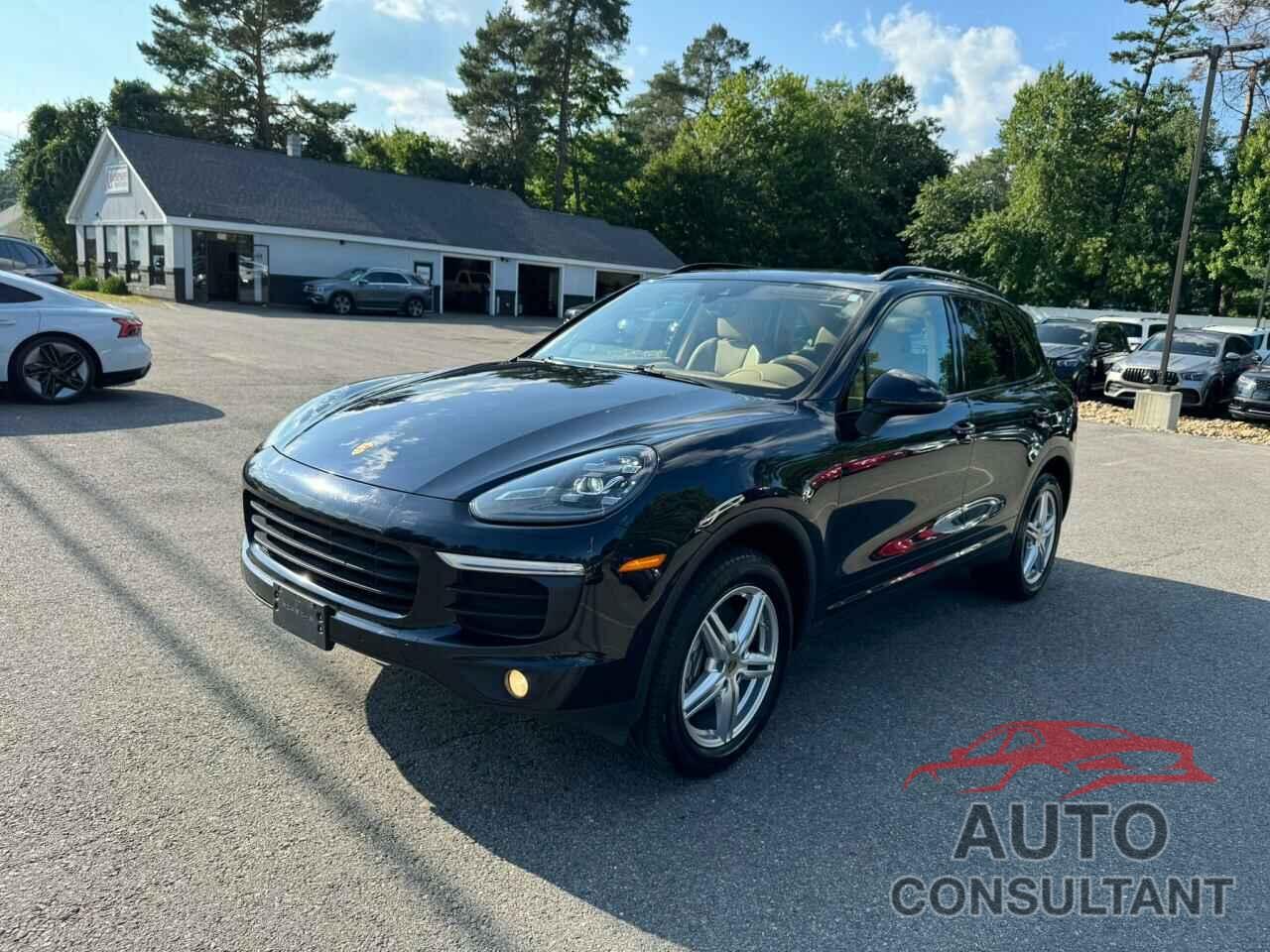 PORSCHE CAYENNE 2016 - WP1AA2A24GLA02872