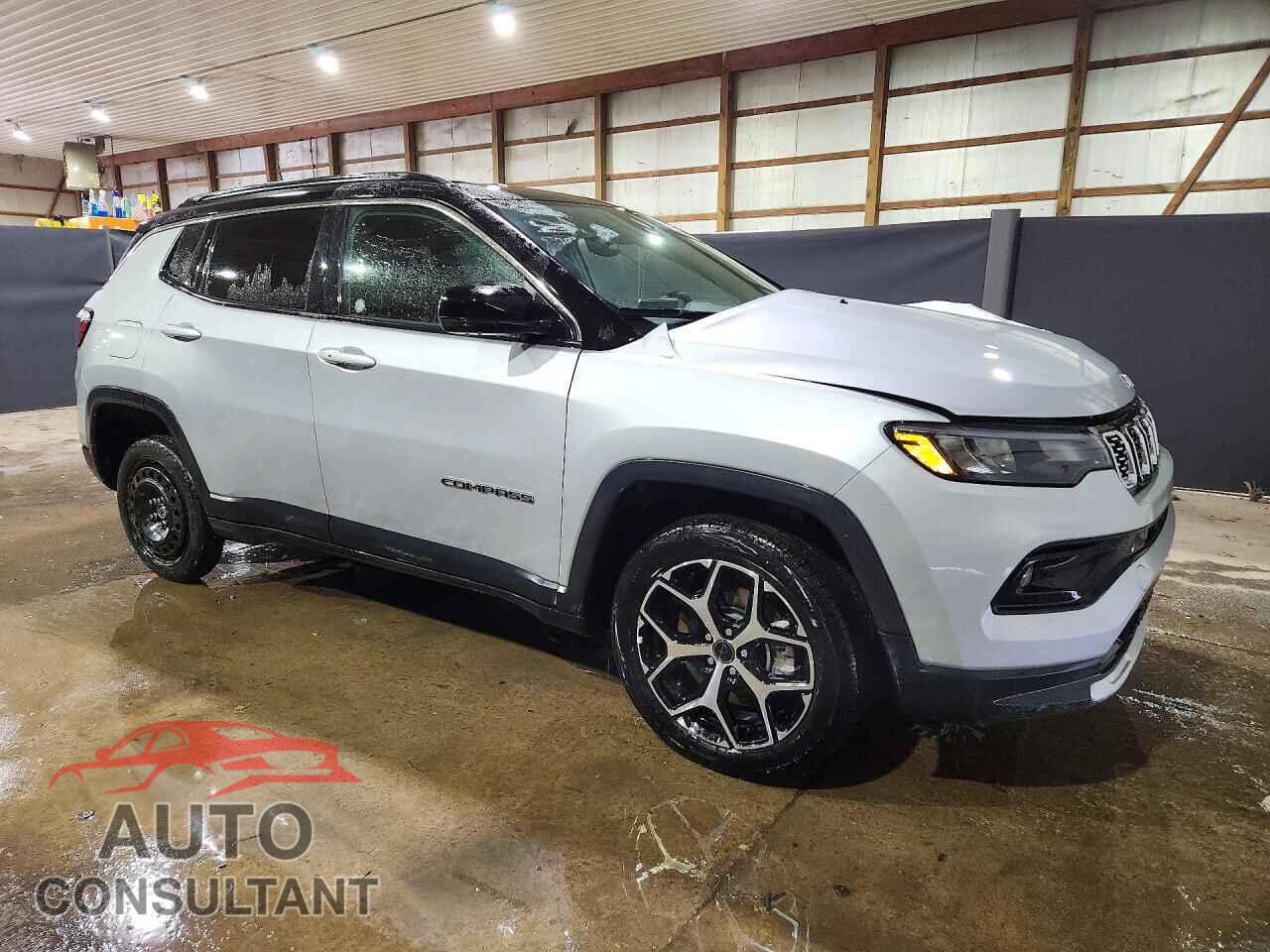 JEEP COMPASS 2025 - 3C4NJDCN8ST592013