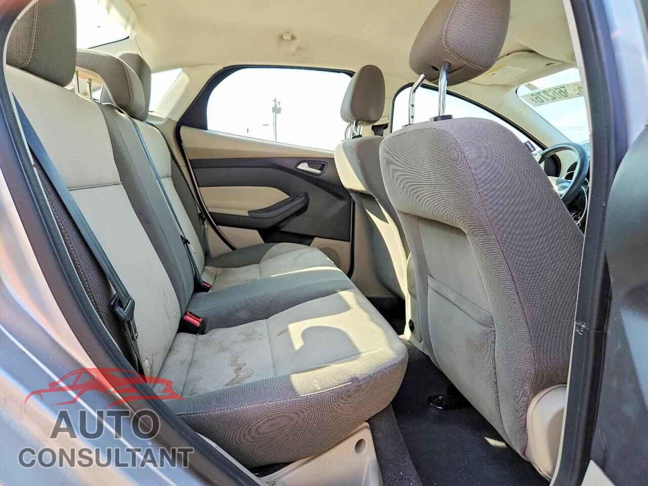 FORD FOCUS 2012 - 1FAHP3F25CL113685