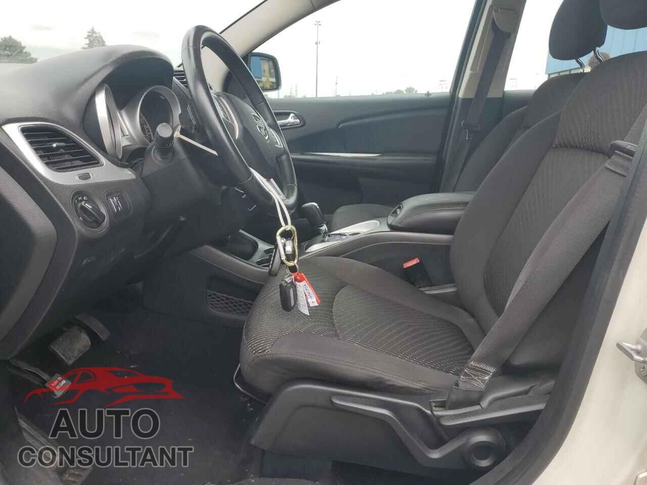 DODGE JOURNEY 2015 - 3C4PDCAB8FT597561