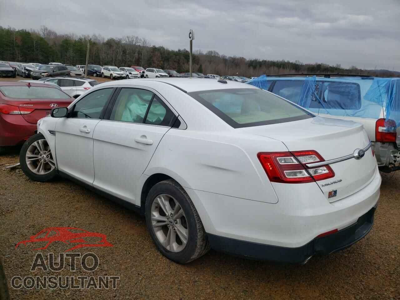 FORD TAURUS 2017 - 1FAHP2D86HG114376