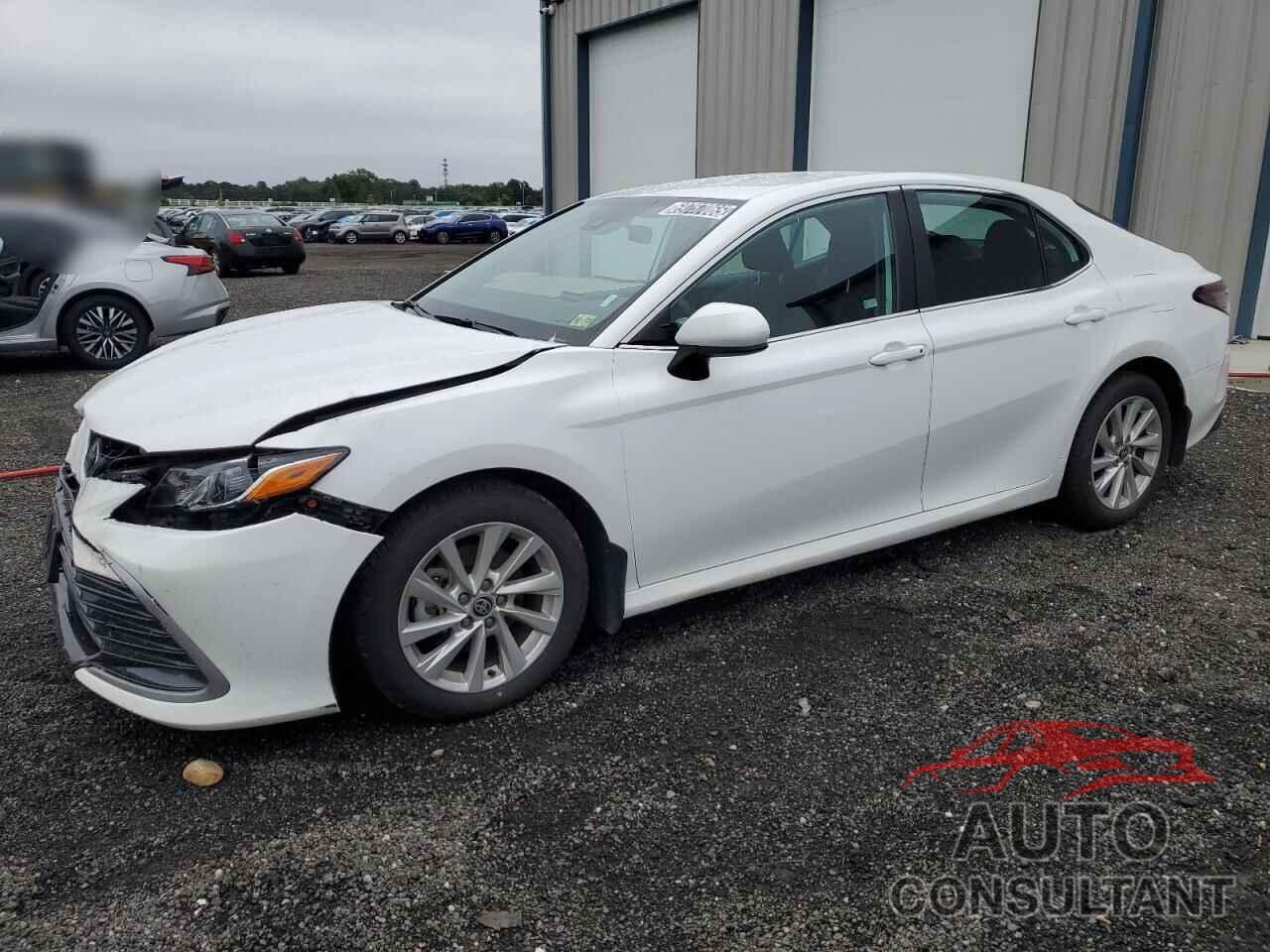 TOYOTA CAMRY 2024 - 4T1C11AK7RU855778