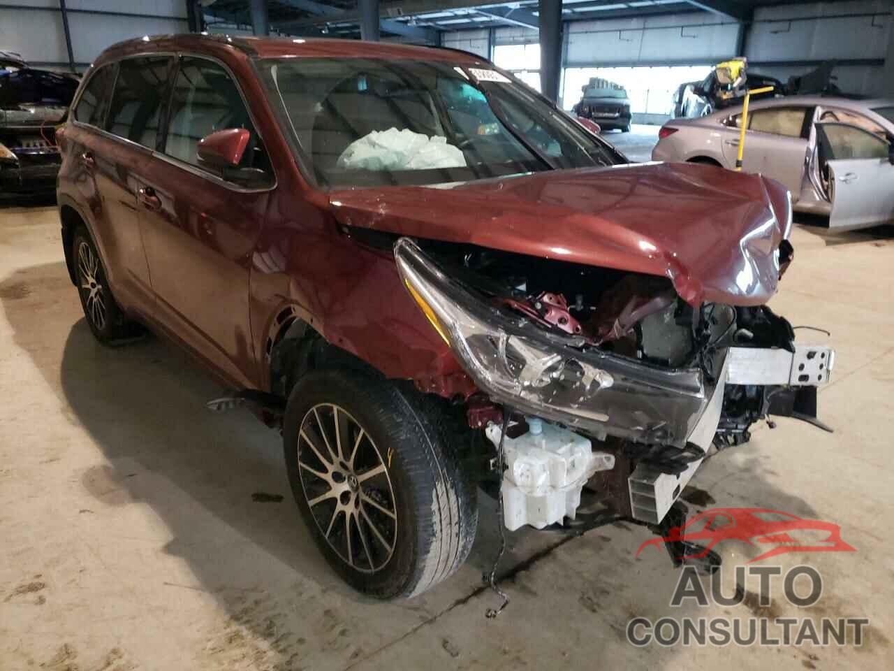TOYOTA HIGHLANDER 2018 - 5TDJZRFH5JS904324