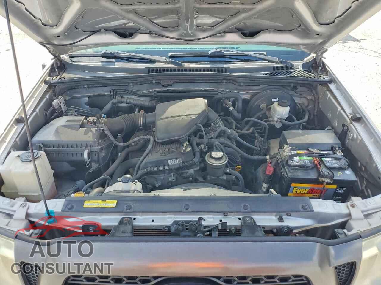 TOYOTA TACOMA 2011 - 5TFTX4CN4BX007714