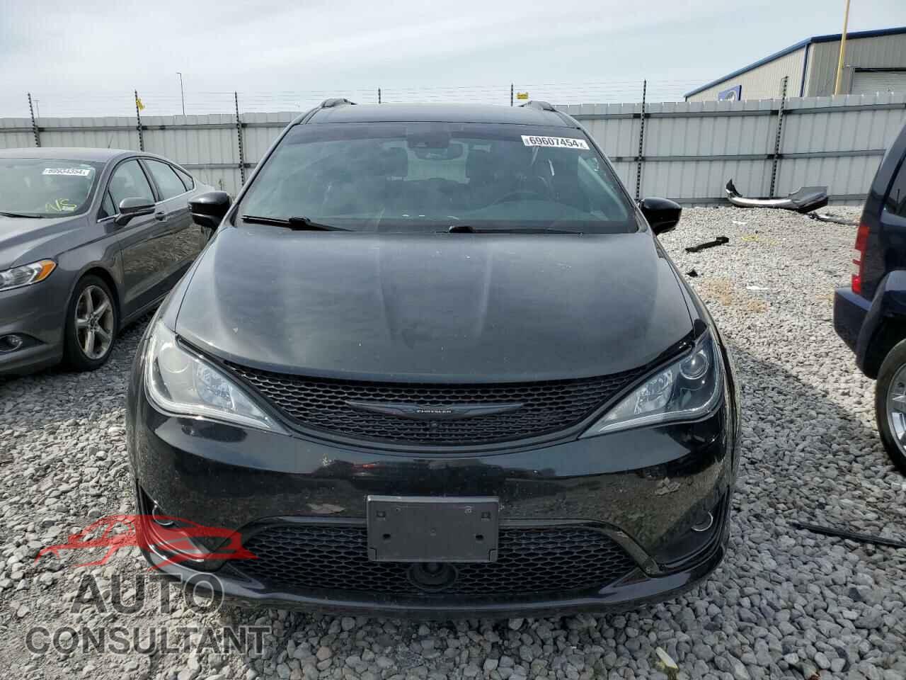 CHRYSLER PACIFICA 2020 - 2C4RC1EG1LR126520