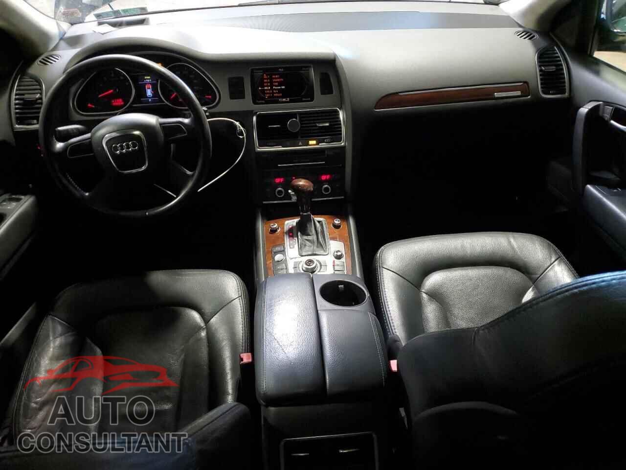AUDI Q7 2010 - WA1DVBFE5AD005586