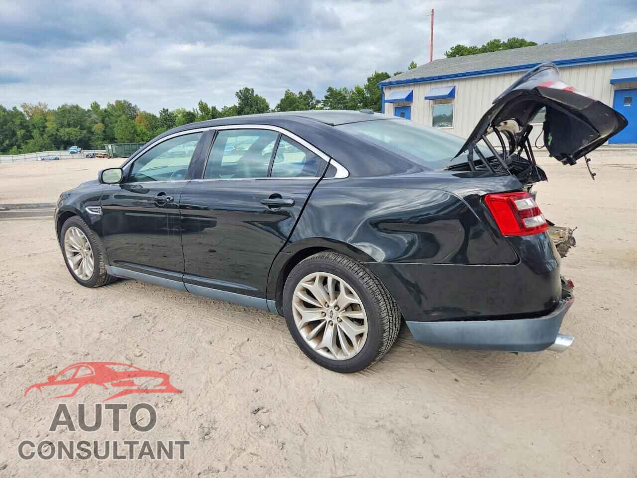 FORD TAURUS 2017 - 1FAHP2F86HG144278