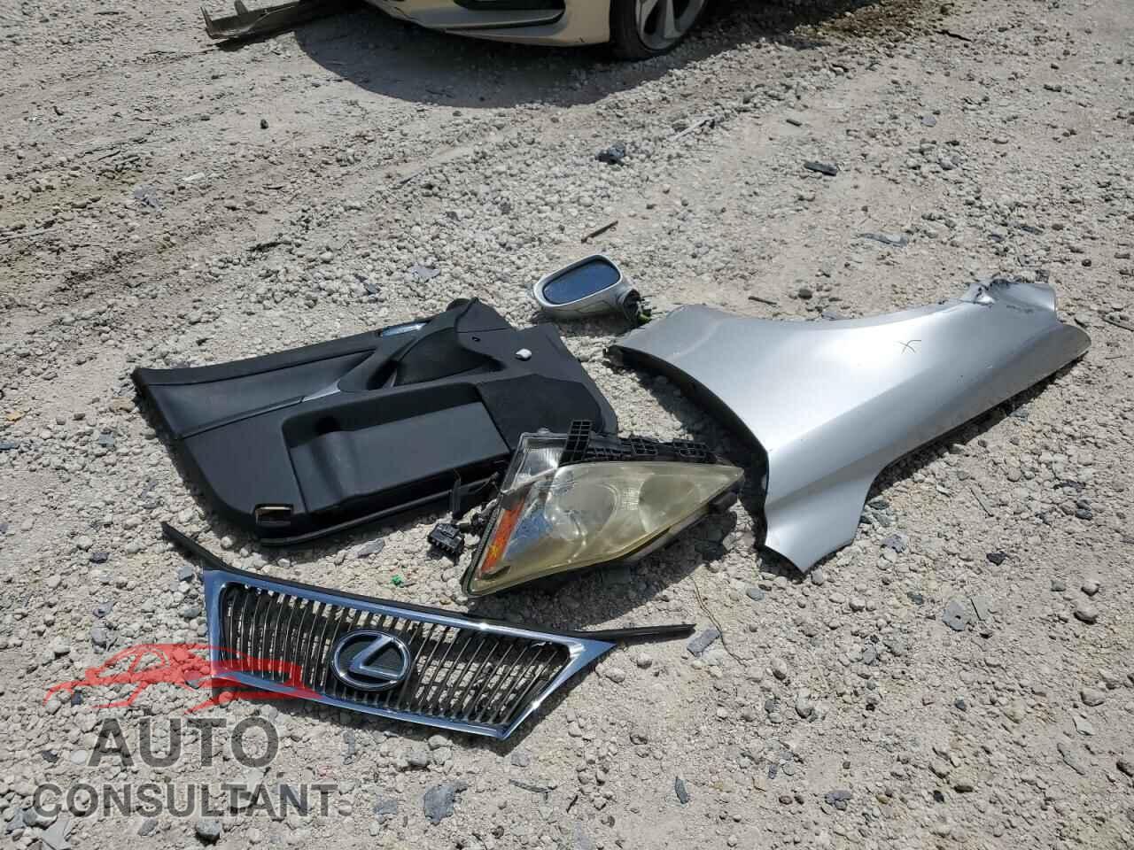 LEXUS IS 2011 - JTHBF5C24B5146696