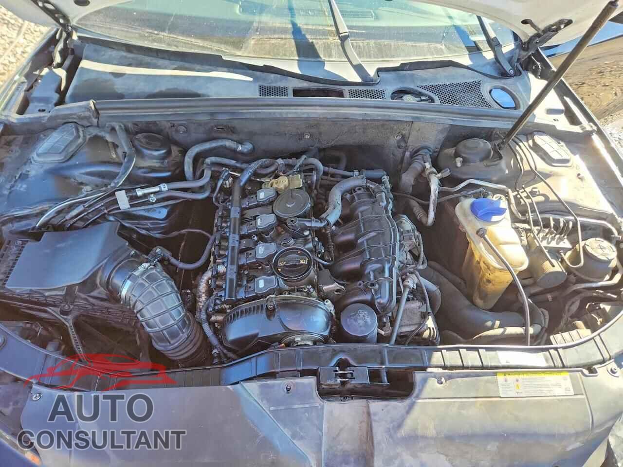 AUDI A5 2011 - WAULFAFR0BA008133