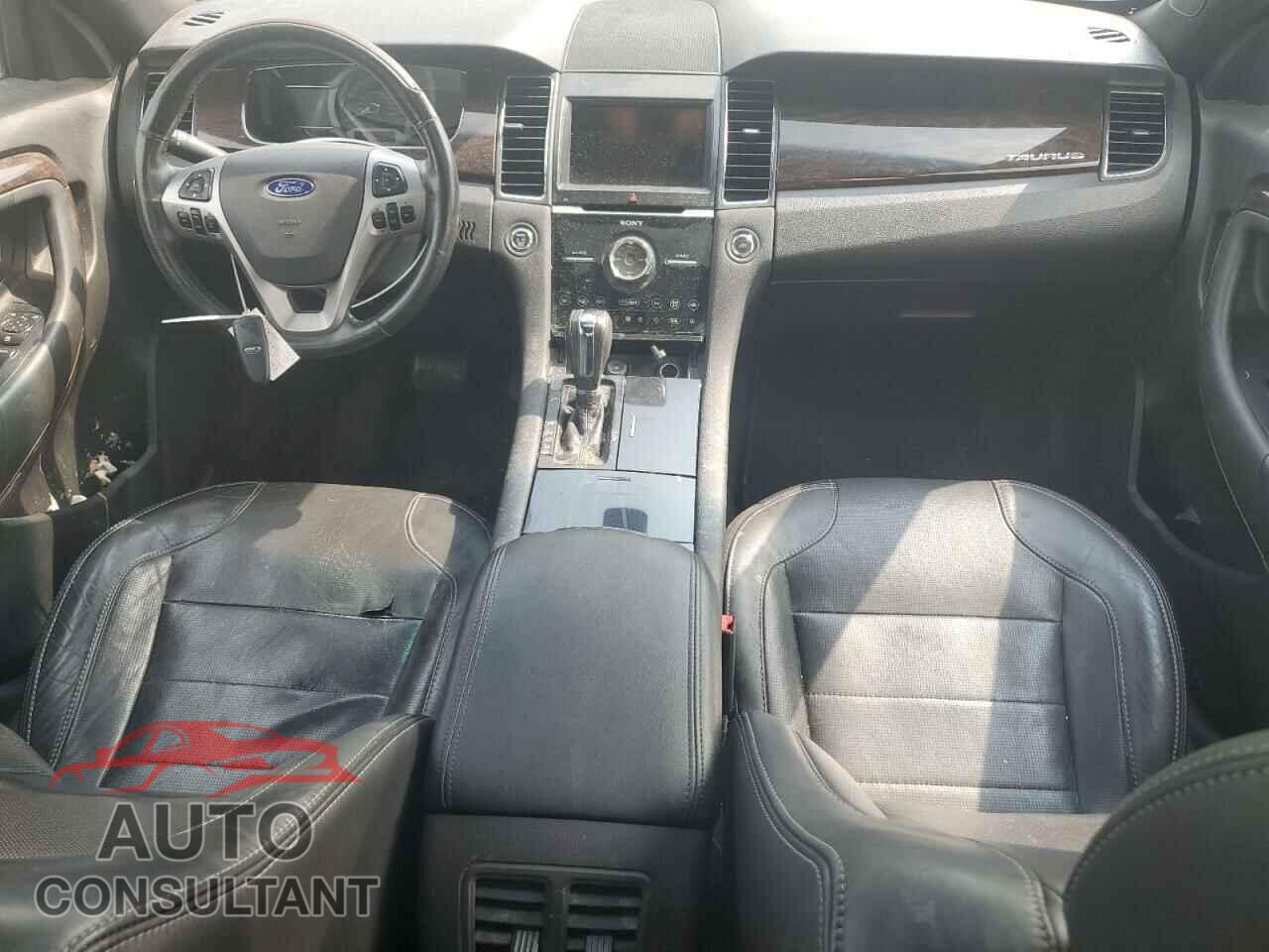 FORD TAURUS 2013 - 1FAHP2J87DG181051
