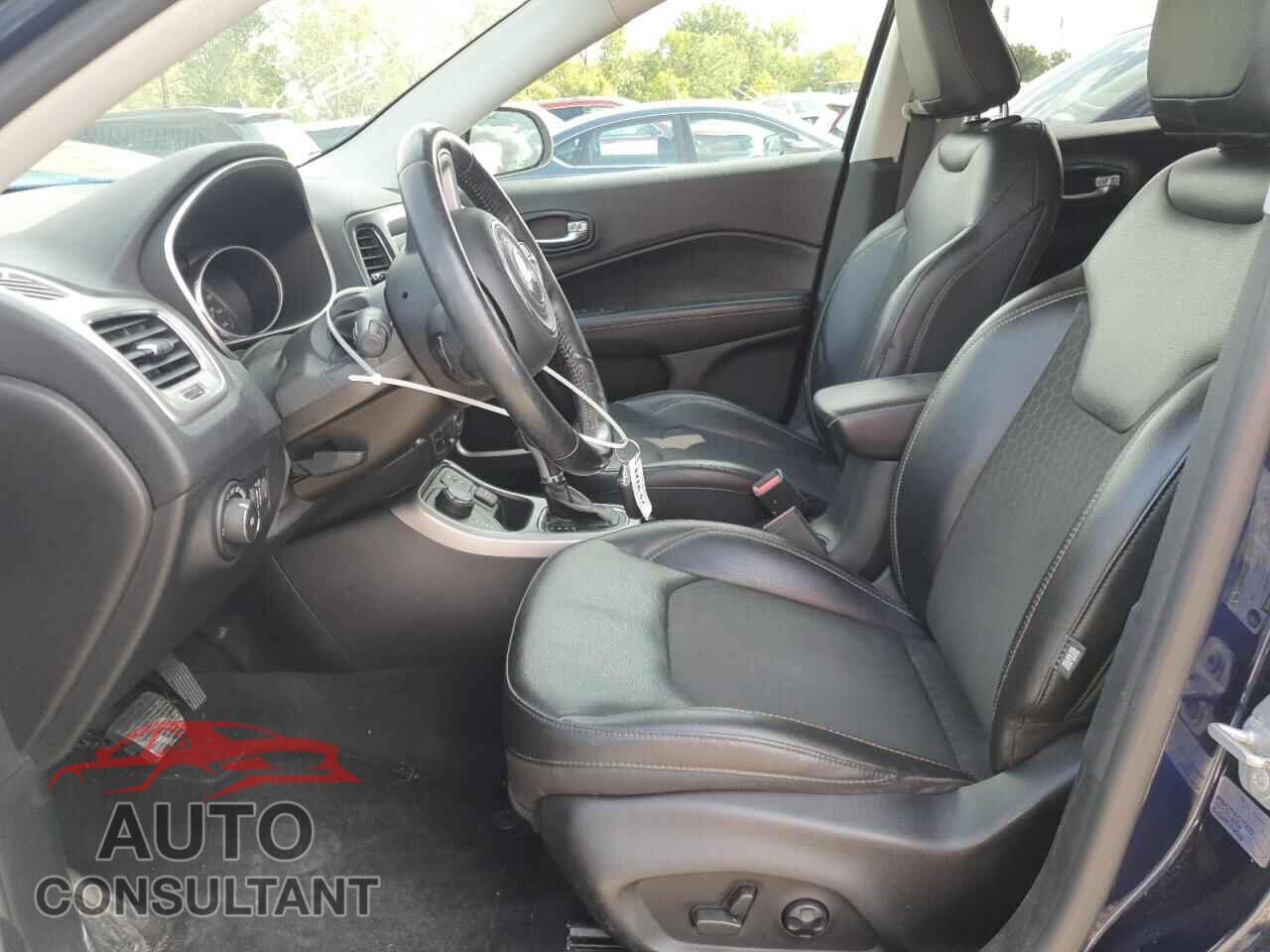 JEEP COMPASS 2018 - 3C4NJDBB3JT307935