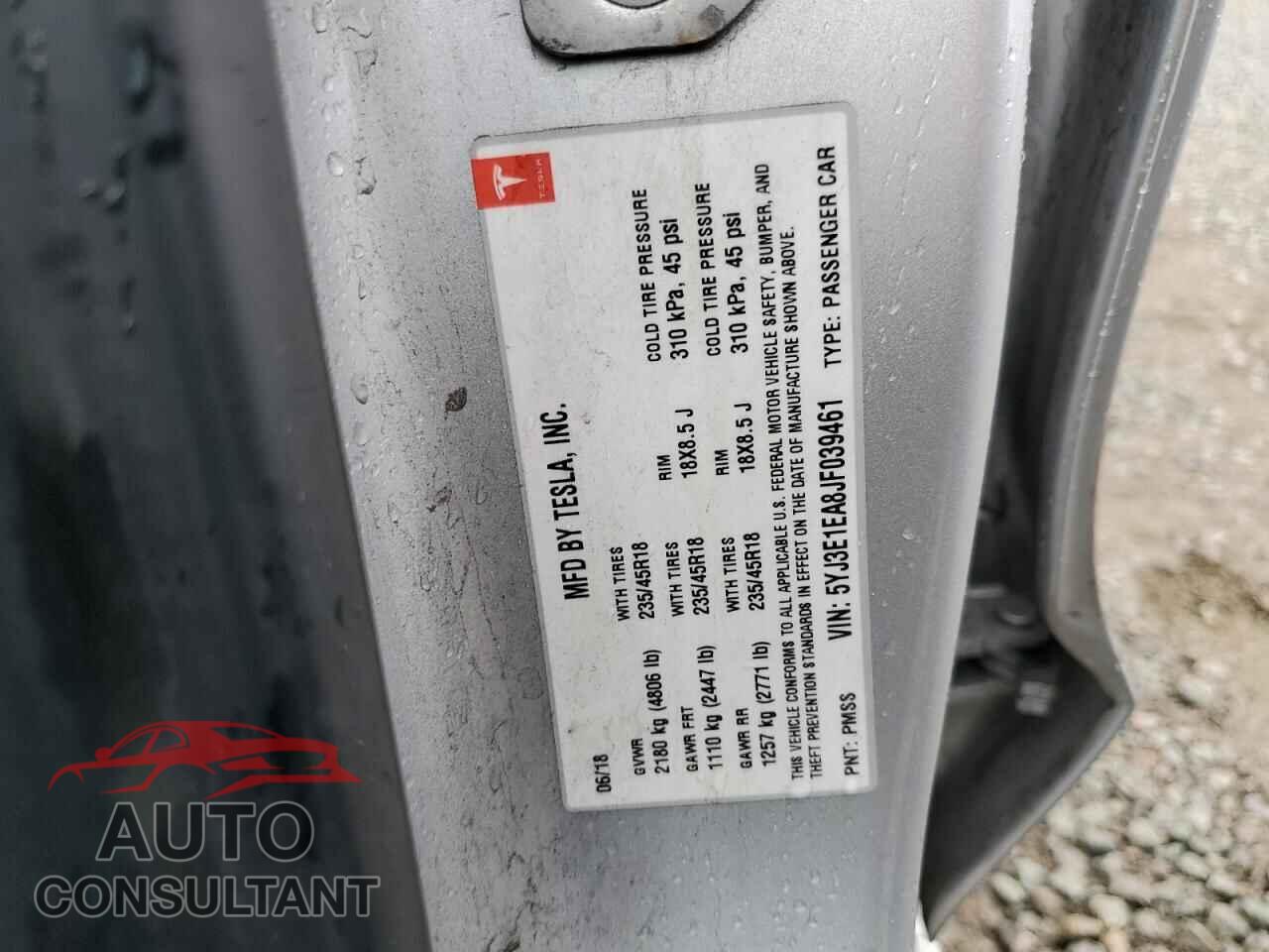 TESLA MODEL 3 2018 - 5YJ3E1EA8JF039461
