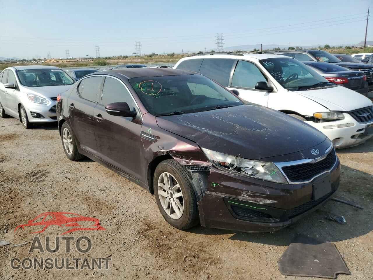 KIA OPTIMA 2011 - KNAGM4A72B5071144