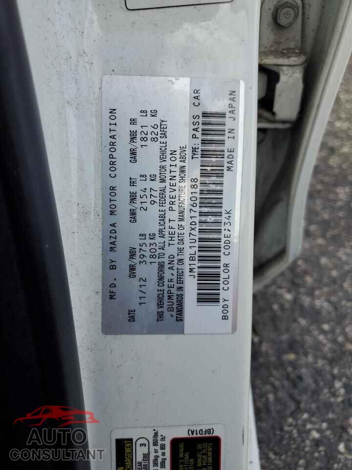 MAZDA 3 2013 - JM1BL1U7XD1760188