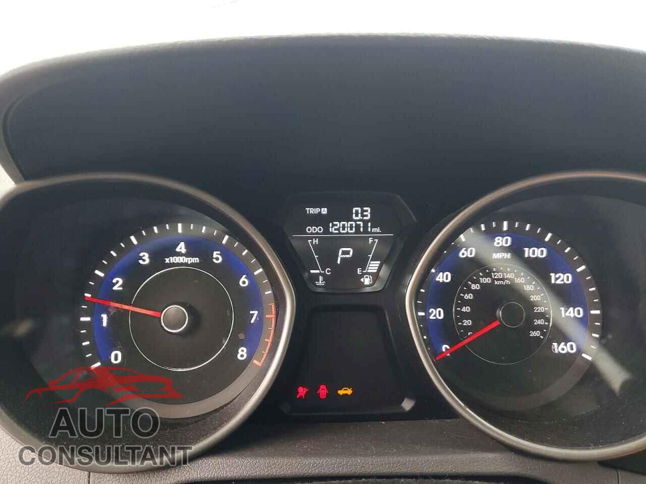 HYUNDAI ELANTRA 2012 - 5NPDH4AE0CH083853