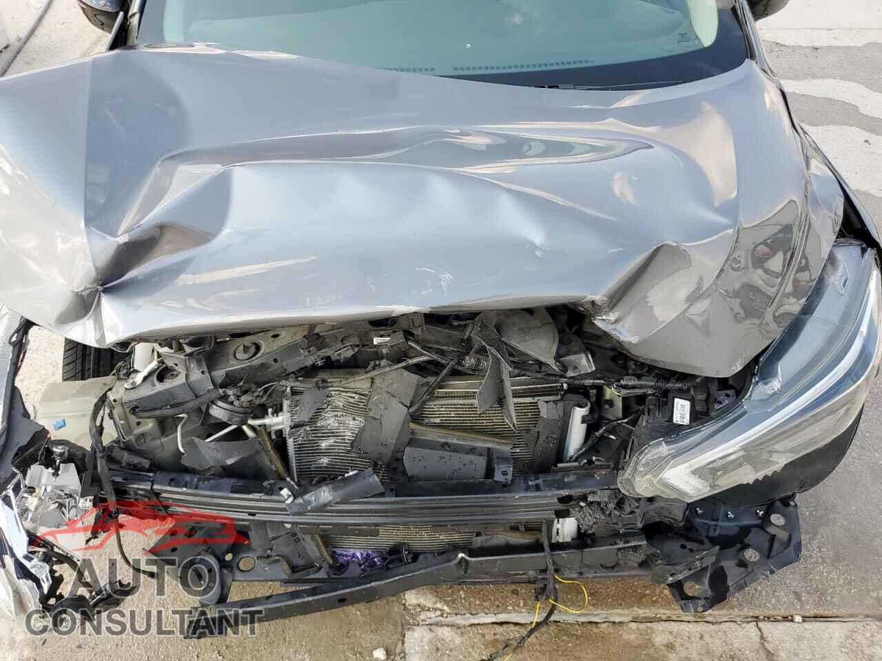 NISSAN VERSA 2021 - 3N1CN8FVXML920732