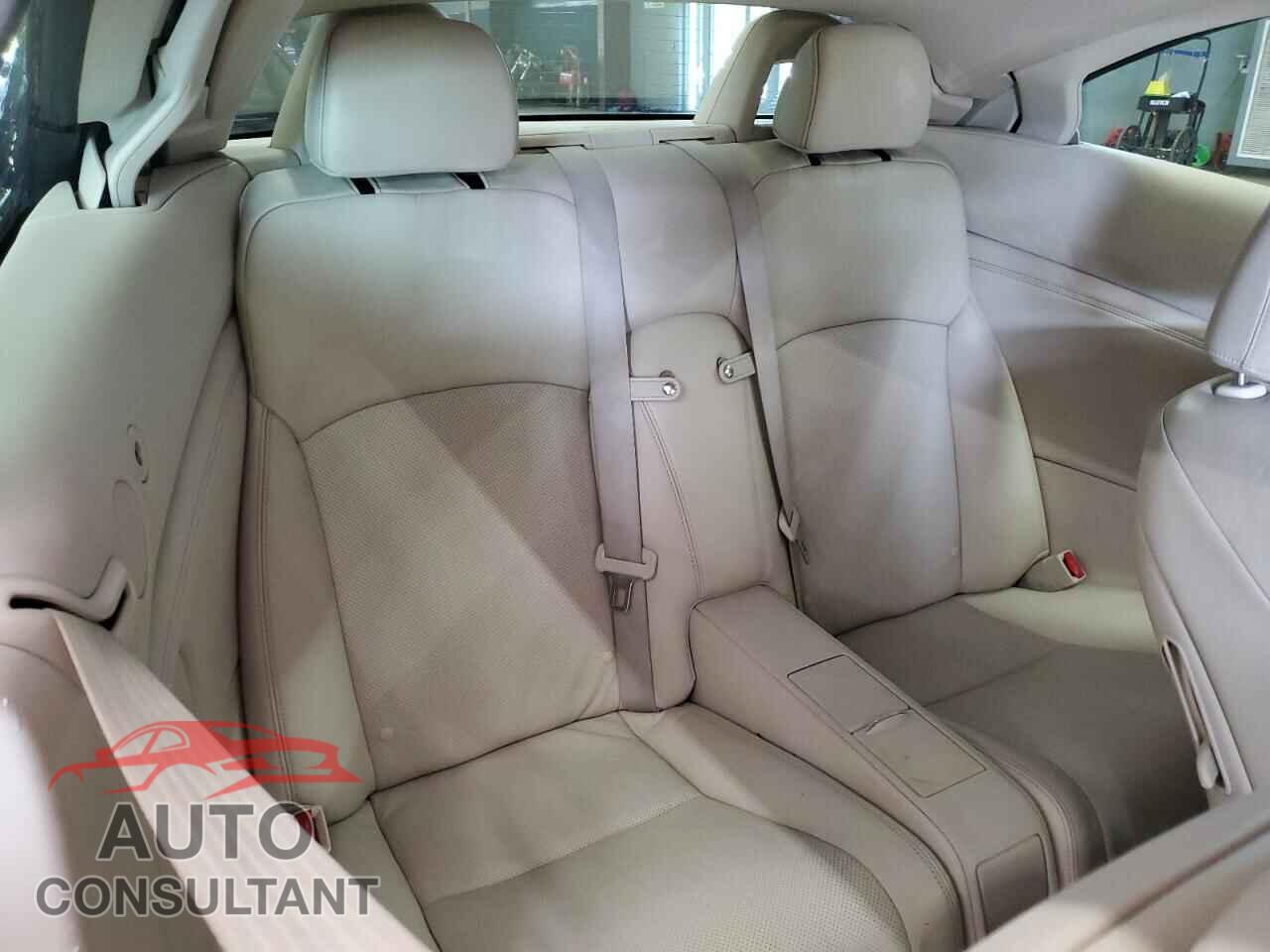 LEXUS IS 2010 - JTHFE2C25A2502849